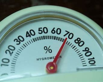 Luchtvochtigheid in de kruipruimte meten: wat zegt een hygrometer echt?