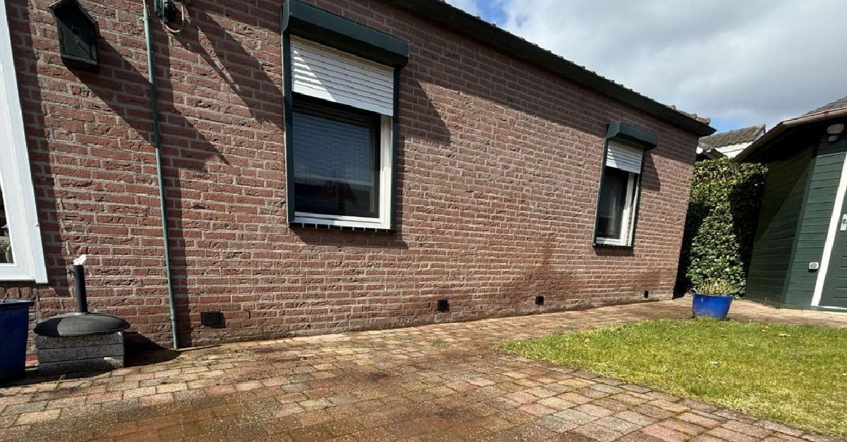Kruipruimte ventilatiepunten en geveldoorvoeren door Drillpro Nederland