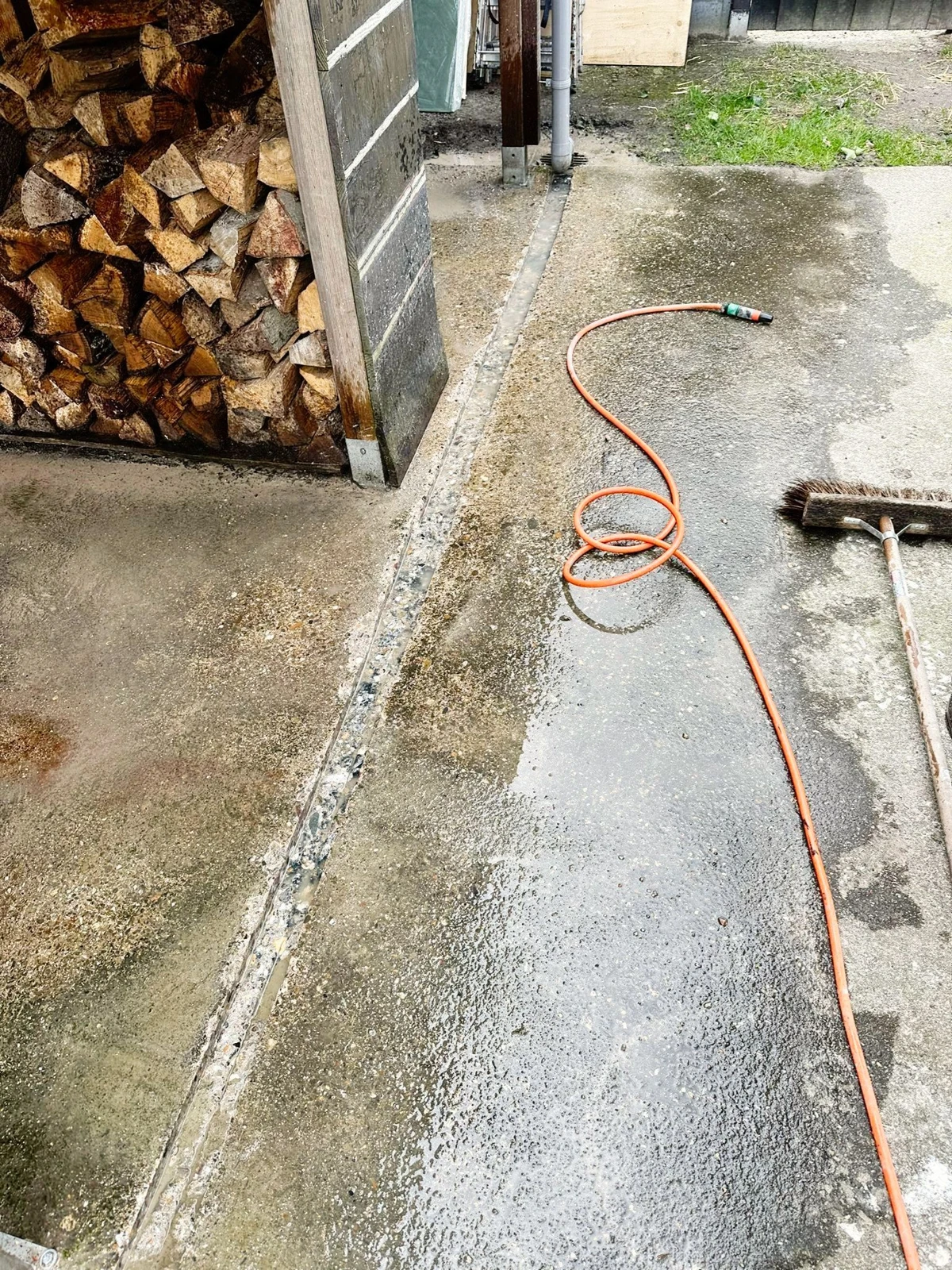 Beton of steen frezen